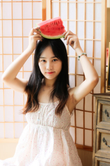 疯狂歌女